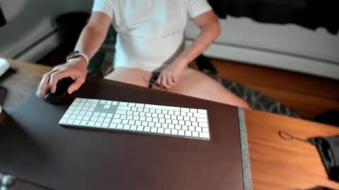 hung4fun online show from June 23, 3:04 pm
