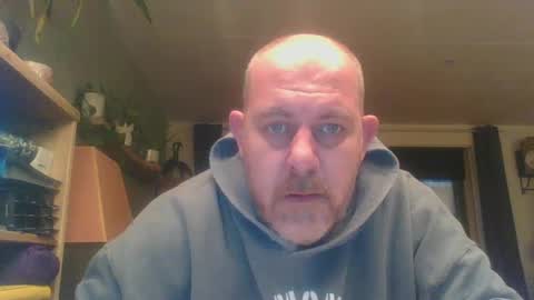 frankh12345 online show from January 14, 7:17 am