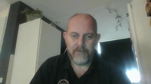 frankh12345 online show from January 29, 9:44 am