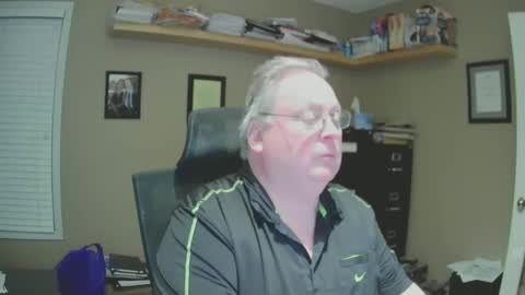 frankie6207 online show from January 2, 7:55 am