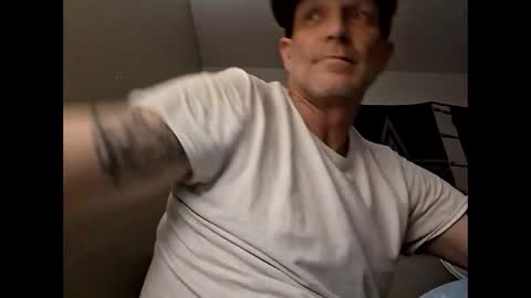 Blue eyed tatted Daddy online show from March 1, 5:40 am