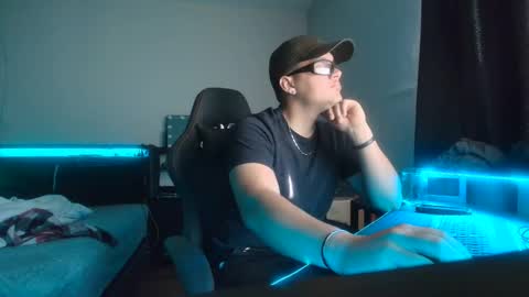 Snapshot of franzua2_0 chatting on October 21, 3:48 pm franzua2_0 online show from October 21, 3:48 pm