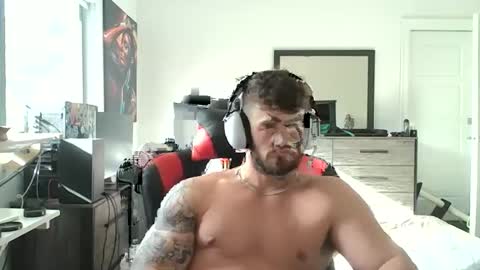 freakyfitking online show from December 13, 7:53 pm