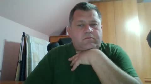 freeboy80180 online show from November 16, 8:27 am