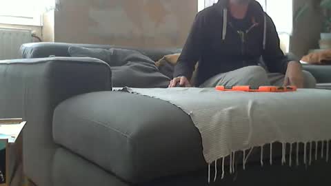 frenchpapalover online show from January 11, 1:48 pm