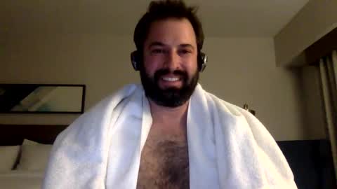 friskyfun123 online show from February 25, 1:41 am