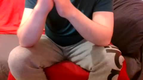 Frowxy online show from December 14, 3:29 am