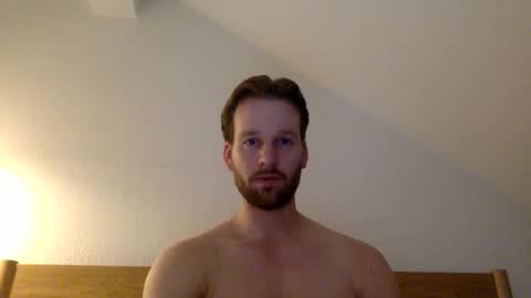 frozenyoga online show from May 21, 10:14 pm