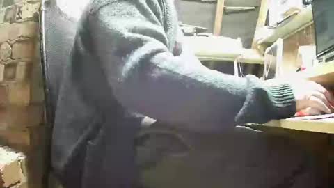 fruitman6 online show from December 7, 6:37 pm