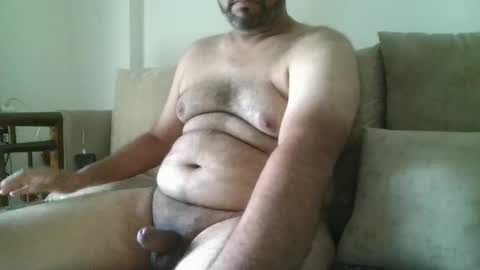 Snapshot of fruti_loops chatting on October 26, 9:11 am fruti loops  Bull online show from October 26, 9:11 am