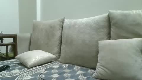Snapshot of fruti_loops chatting on September 14, 4:53 pm fruti loops  Bull online show from September 14, 4:53 pm