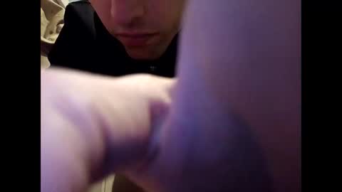 fuckdutchy1998 online show from February 19, 7:54 pm