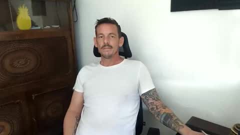 Snapshot of fuckforlife76 chatting on October 14, 11:06 am Tony online show from October 14, 11:06 am