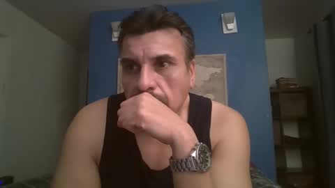 fuego1ento22 online show from January 31, 9:37 am