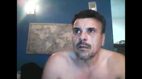 fuego1ento22 online show from September 15, 2:36 am