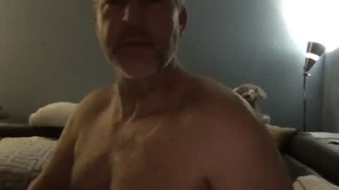 Snapshot of fuertecock chatting on December 24, 10:11 am Gregorio online show from December 24, 10:11 am