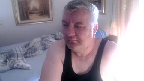 fukingcrazy online show from April 18, 10:38 am