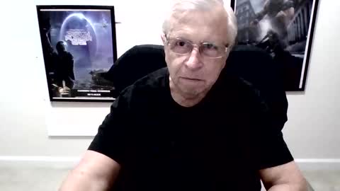 Snapshot of funclemike chatting on September 25, 3:44 pm funclemike online show from September 25, 3:44 pm