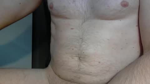 funguy1979100 online show from March 10, 11:33 pm