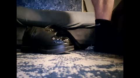 funinleather123456 online show from November 21, 11:04 pm