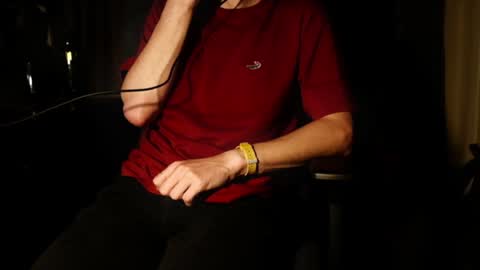 Snapshot of funtoshare_1 chatting on December 5, 9:39 am Fun to share online show from December 5, 9:39 am