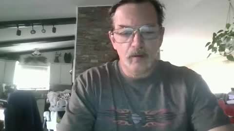 fxson8 online show from April 23, 3:58 pm