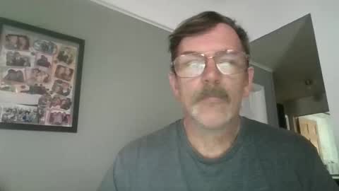 fxson8 online show from April 16, 5:57 pm