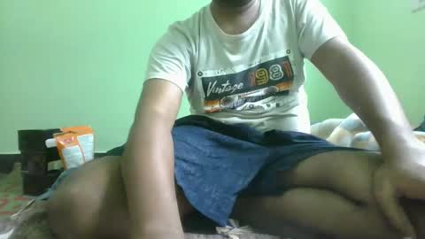 Snapshot of g0lu_ chatting on December 22, 5:23 am Nunnu online show from December 22, 5:23 am