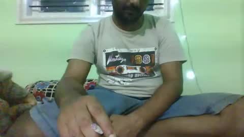 Snapshot of g0lu_ chatting on December 14, 7:57 pm Nunnu online show from December 14, 7:57 pm