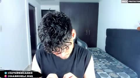 Snapshot of gabrieljr99 chatting on October 29, 3:53 am Gabe online show from October 29, 3:53 am