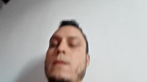 gael18cm online show from January 11, 1:26 pm