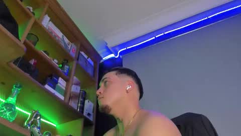 gael_williams3 online show from September 16, 3:18 am