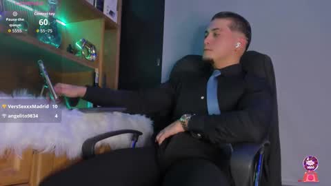 gael_williams3 online show from October 3, 1:54 am