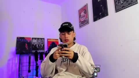 Snapshot of gaeloconner chatting on February 22, 2:39 am Gael Conner online show from February 22, 2:39 am