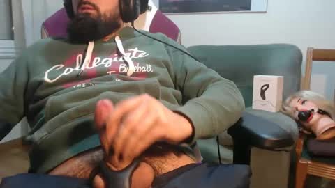 Snapshot of gag0nmyc0ck chatting on December 21, 1:26 am your master online show from December 21, 1:26 am