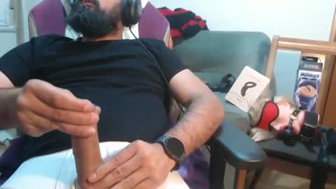 Snapshot of gag0nmyc0ck chatting on October 17, 12:14 am your master online show from October 17, 12:14 am