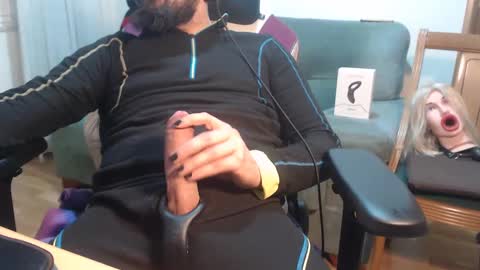 Snapshot of gag0nmyc0ck chatting on January 16, 12:02 am your master online show from January 16, 12:02 am