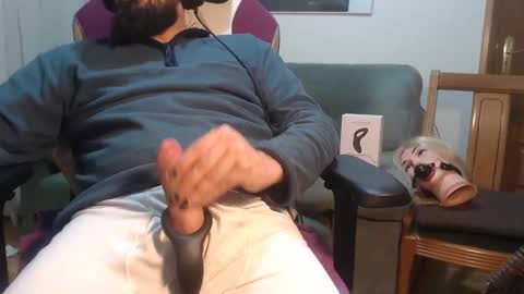 Snapshot of gag0nmyc0ck chatting on January 4, 12:05 am your master online show from January 4, 12:05 am