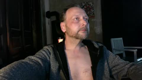 galadriel869 online show from March 24, 9:08 pm