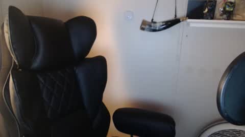 Gamer Dad online show from March 16, 11:08 pm