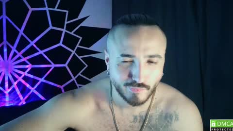 Snapshot of garbel09 chatting on January 4, 3:50 am Chris  Dont forget to gift me thumb up Its very important to me and makes me happy AF  online show from January 4, 3:50 am