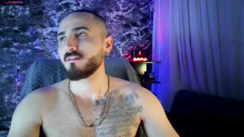 Snapshot of garbel09 chatting on March 3, 6:24 am Chris  Dont forget to gift me thumb up Its very important to me and makes me happy AF  online show from March 3, 6:24 am