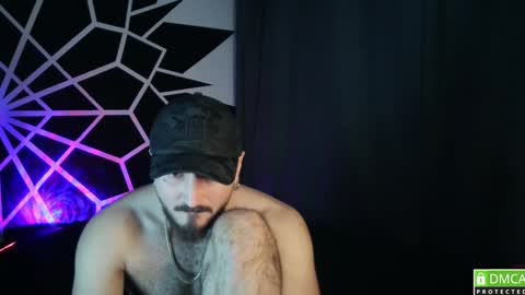 Snapshot of garbel09 chatting on December 4, 7:06 am Chris  Dont forget to gift me thumb up Its very important to me and makes me happy AF  online show from December 4, 7:06 am