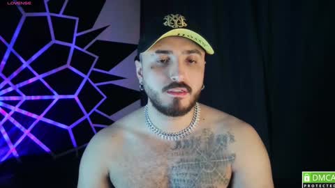 Snapshot of garbel09 chatting on January 9, 6:17 am Chris  Dont forget to gift me thumb up Its very important to me and makes me happy AF  online show from January 9, 6:17 am