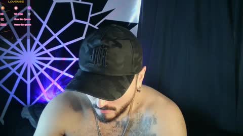 Snapshot of garbel09 chatting on January 29, 6:39 pm Chris  Dont forget to gift me thumb up Its very important to me and makes me happy AF  online show from January 29, 6:39 pm