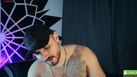 Snapshot of garbel09 chatting on December 31, 6:48 am Chris  Dont forget to gift me thumb up Its very important to me and makes me happy AF  online show from December 31, 6:48 am