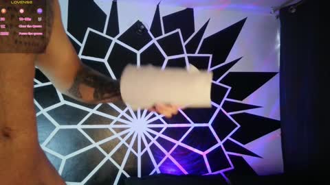 Snapshot of garbel09 chatting on January 25, 8:42 pm Chris  Dont forget to gift me thumb up Its very important to me and makes me happy AF  online show from January 25, 8:42 pm