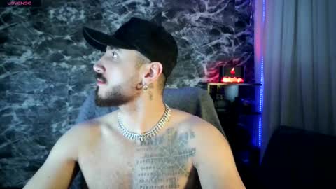 Snapshot of garbel09 chatting on February 24, 5:32 am Chris  Dont forget to gift me thumb up Its very important to me and makes me happy AF  online show from February 24, 5:32 am