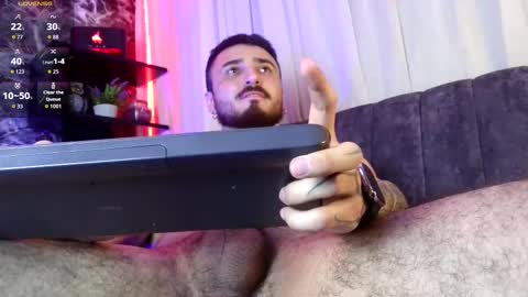 Snapshot of garbel09 chatting on October 10, 7:13 am Chris  Dont forget to gift me thumb up Its very important to me and makes me happy AF  online show from October 10, 7:13 am