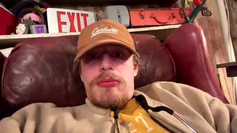 Snapshot of garetmc chatting on March 2, 5:52 pm garetmc online show from March 2, 5:52 pm